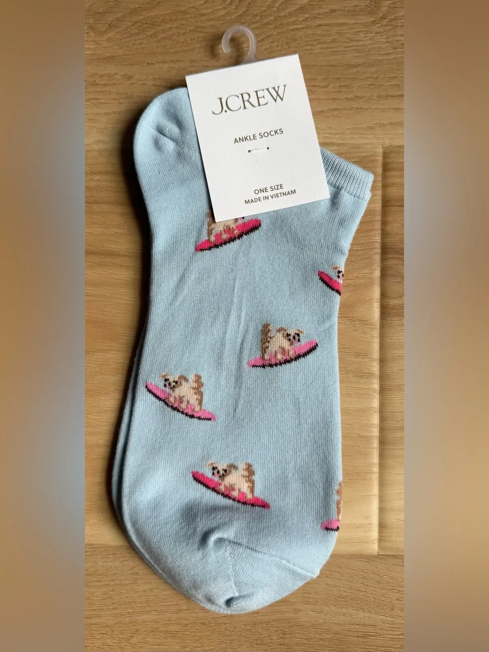 J. Crew Women’s Surfing puppy ankle socks - CU189 - One Size - NWT
